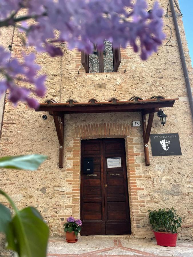 Qvintilianvs Bed & Breakfast Contigliano Exterior foto